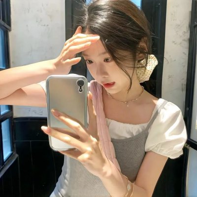 窒友梅根2.0海报