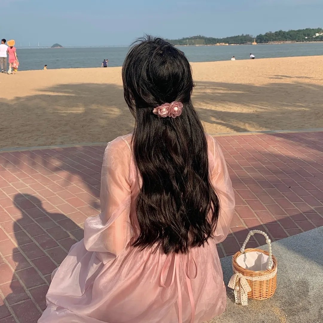 今日子和修一的故事海报